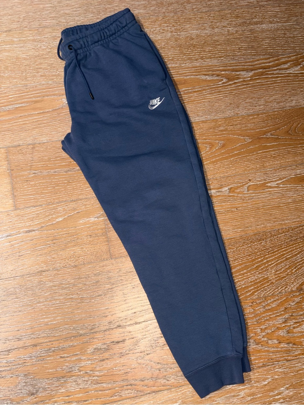 New without tag Nike Women’s Blue Jogger Sweatpants